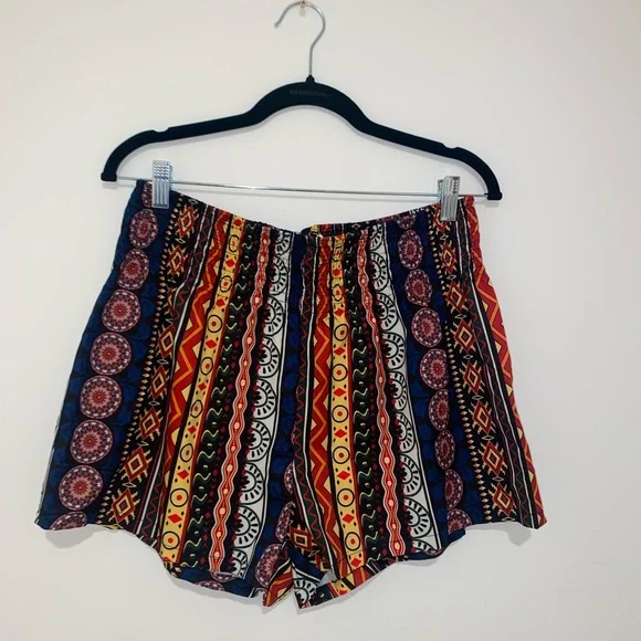 SHEIN multi print shorts - Picture 9 of 10